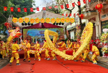 Lễ hội đến chùa