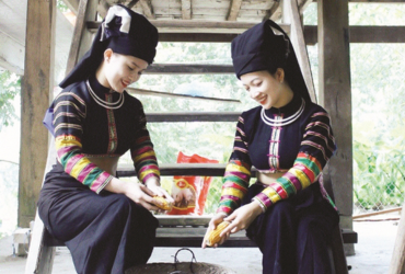 Trang phục dân tộc Lô Lô